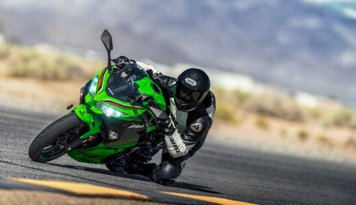 【2025年版】Ninja400レビュー｜中型スポーツバイク最強のバランス型マシン！