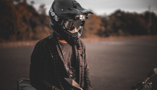 バイクヘルメット、どう捨てる？意外と悩むアレの話