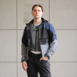 【迷うならコレを読め】アルパインスターズの「CREW PARKA AIR ASIA」が発売！注目の2モデルを徹底比較！