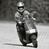 バイクグローブは本当に必要？──素手で乗るのは今すぐやめるべき理由と、買うべきおすすめグローブとは