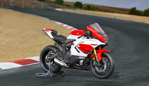 【2026年最新】新型YZF-R7登場！「電脳」を手に入れたミドルSSがサーキットの常識を変える